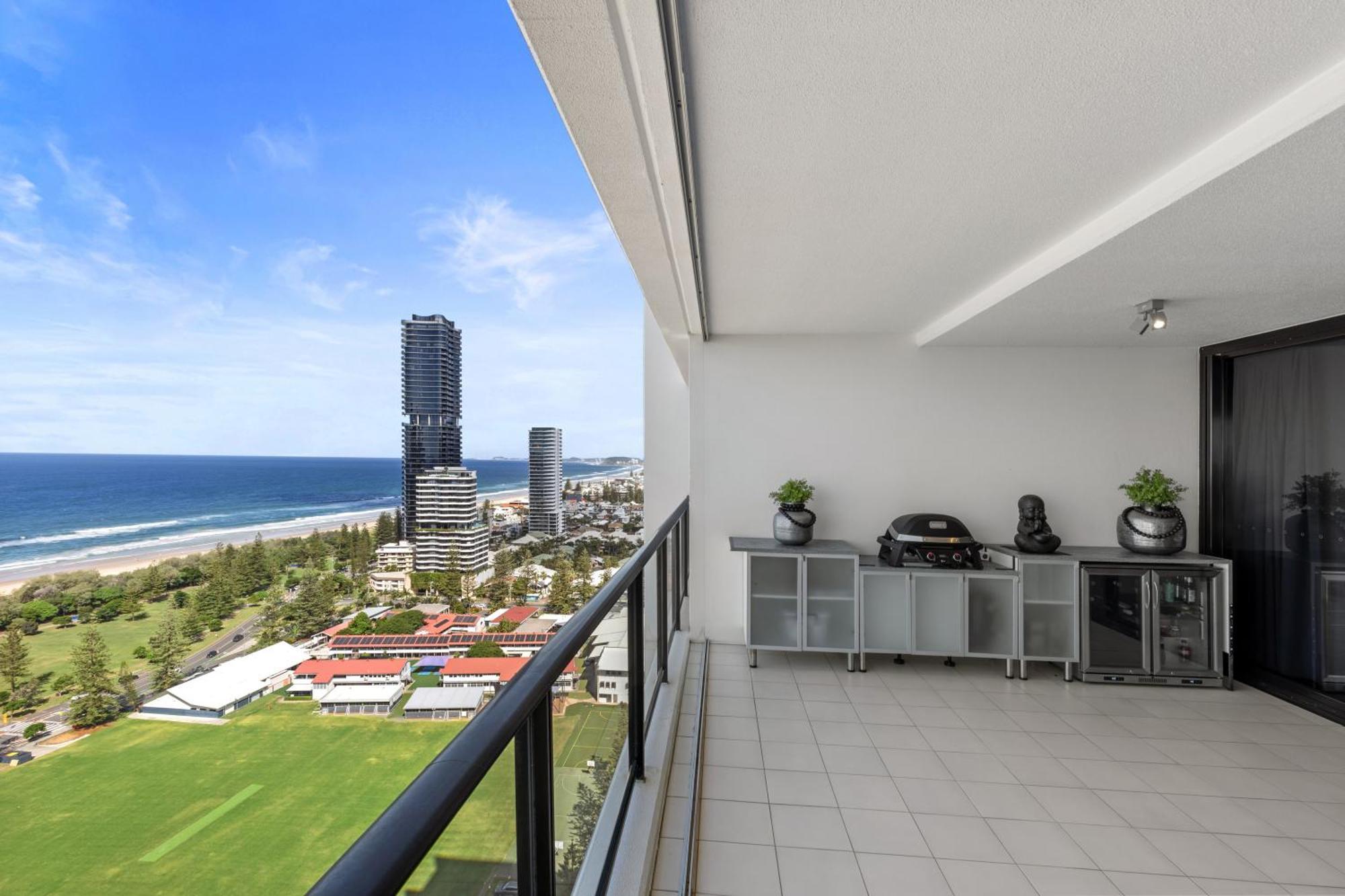 Ultra Broadbeach Gold Coast Exterior foto