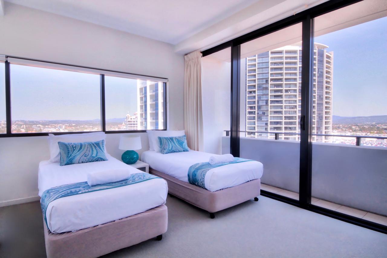 Ultra Broadbeach Gold Coast Exterior foto